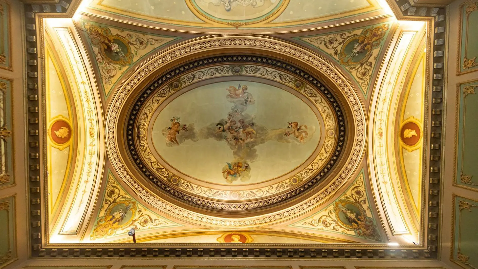 The Scott Hotel Edinburgh